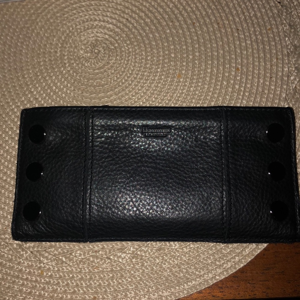 Hammett Wallet